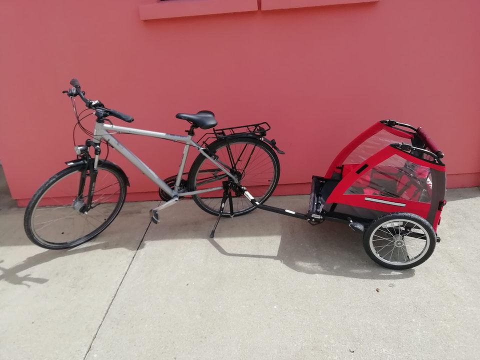 bike and childrens buggy